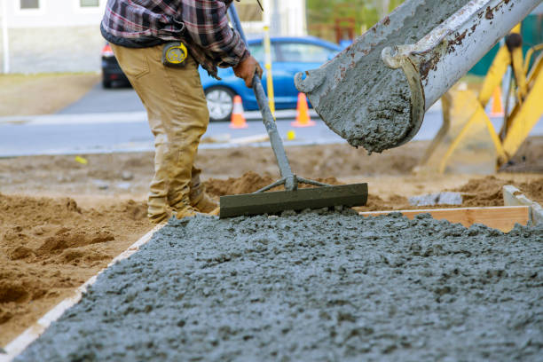 Best Local Concrete Companies  in Piggott, AR